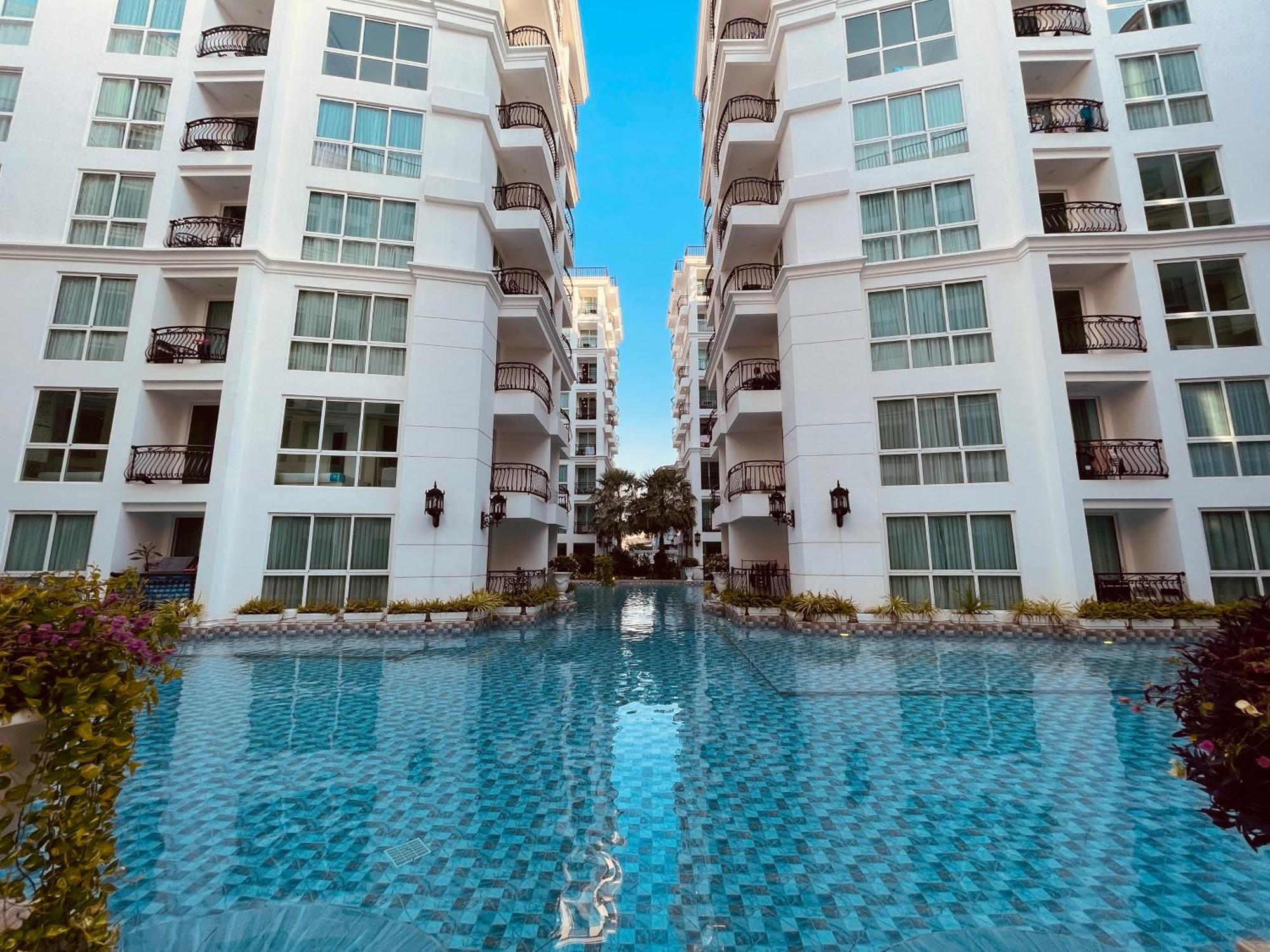 City Garden Olympus Condo & Yahaha Патая Екстериор снимка