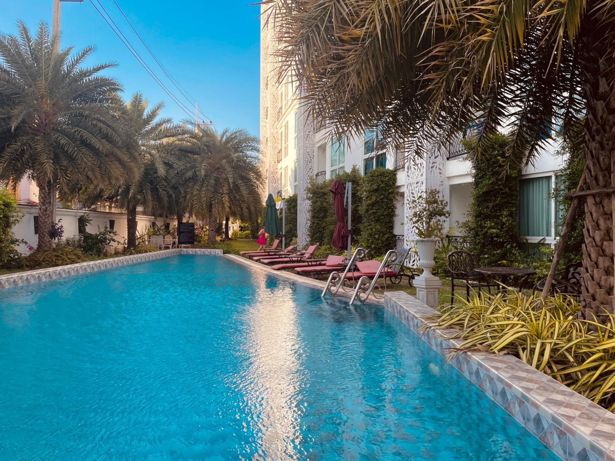 City Garden Olympus Condo & Yahaha Патая Екстериор снимка